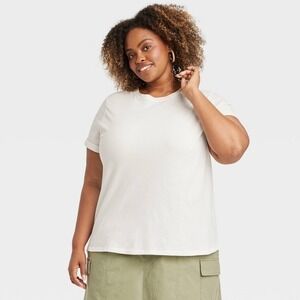 Women's Short Sleeve Rolled Cuff T-Shirt - Ava & Viv™ Cream XXL